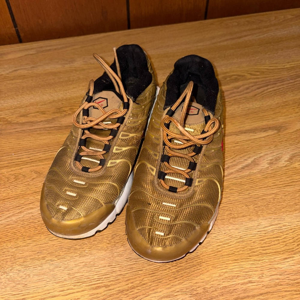 Gold Nike Air Max Plus
